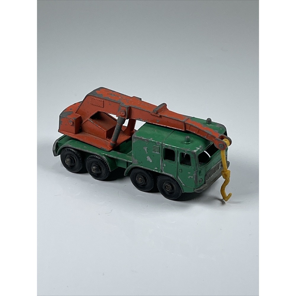 Matchbox Lesney No.30 8 Wheel Crane‎ Green Cab Orange Crane Made In England